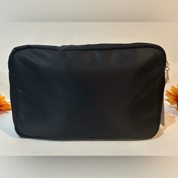 Pink Lily Black Large Makeup Bag NWT - Picture 4 of 6